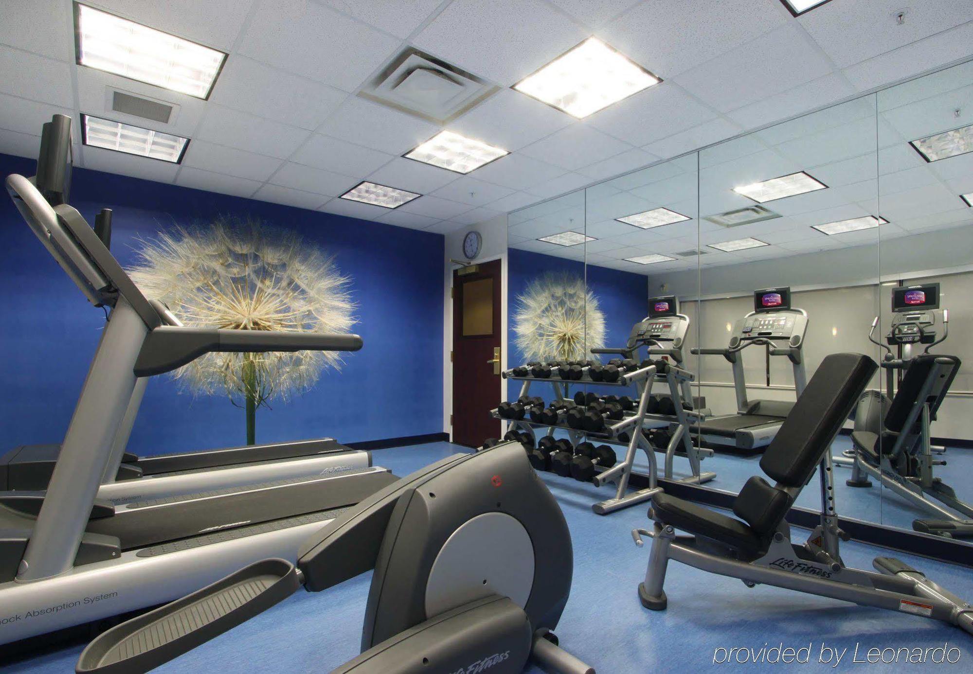 Springhill Suites Grand Rapids North Уолкер Экстерьер фото